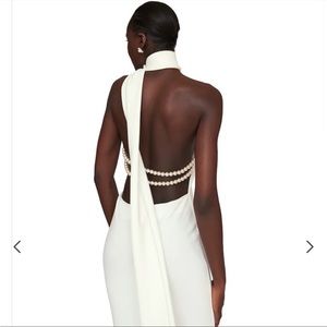 VIRAL Khanum’s Kara scarf dress maxi ivory